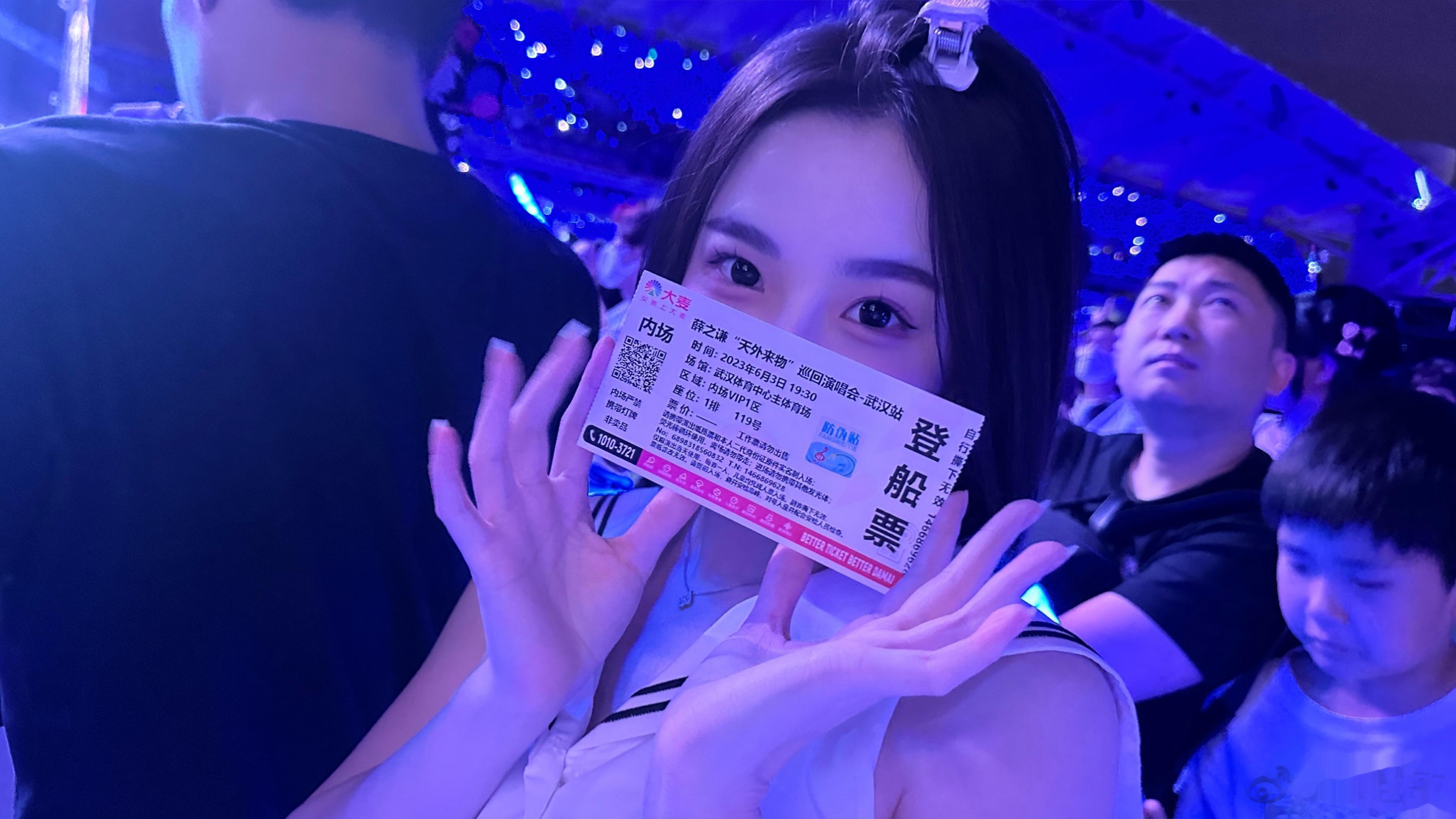 他的心愿是 世界和平  ​​​