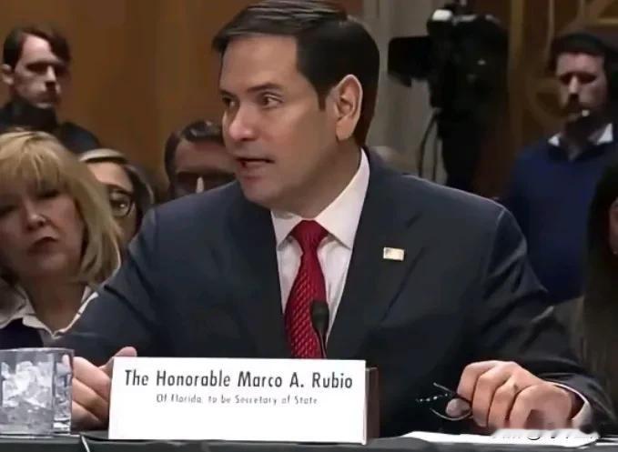 🔻几个月前，马可·鲁比奥在美国国务卿确认听证会上谈及美国为何可能准备入侵委内瑞
