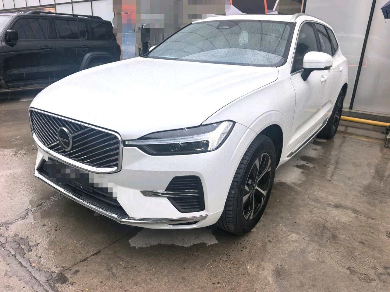 沃尔沃 2026款 XC60 48V 2.0T B5 四驱智逸豪华版 包牌落地2