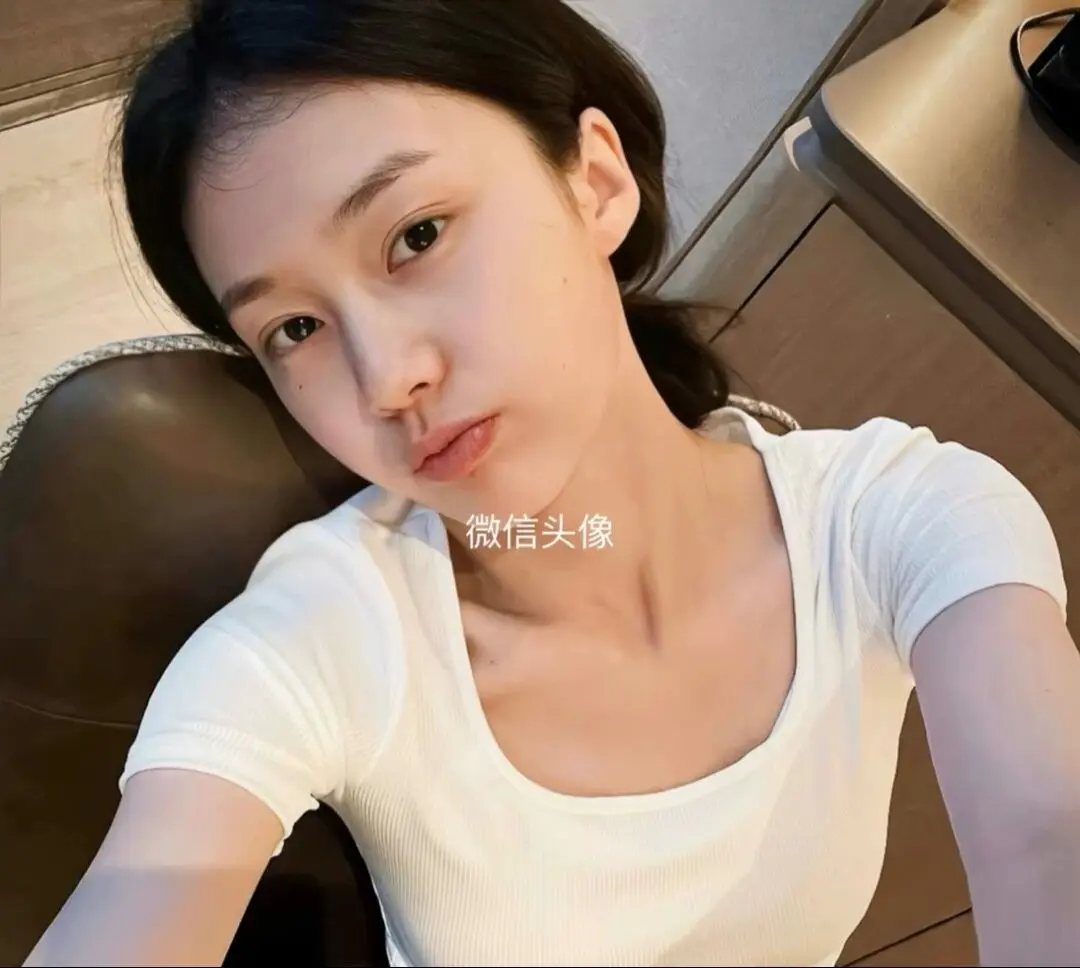 女生头像来了