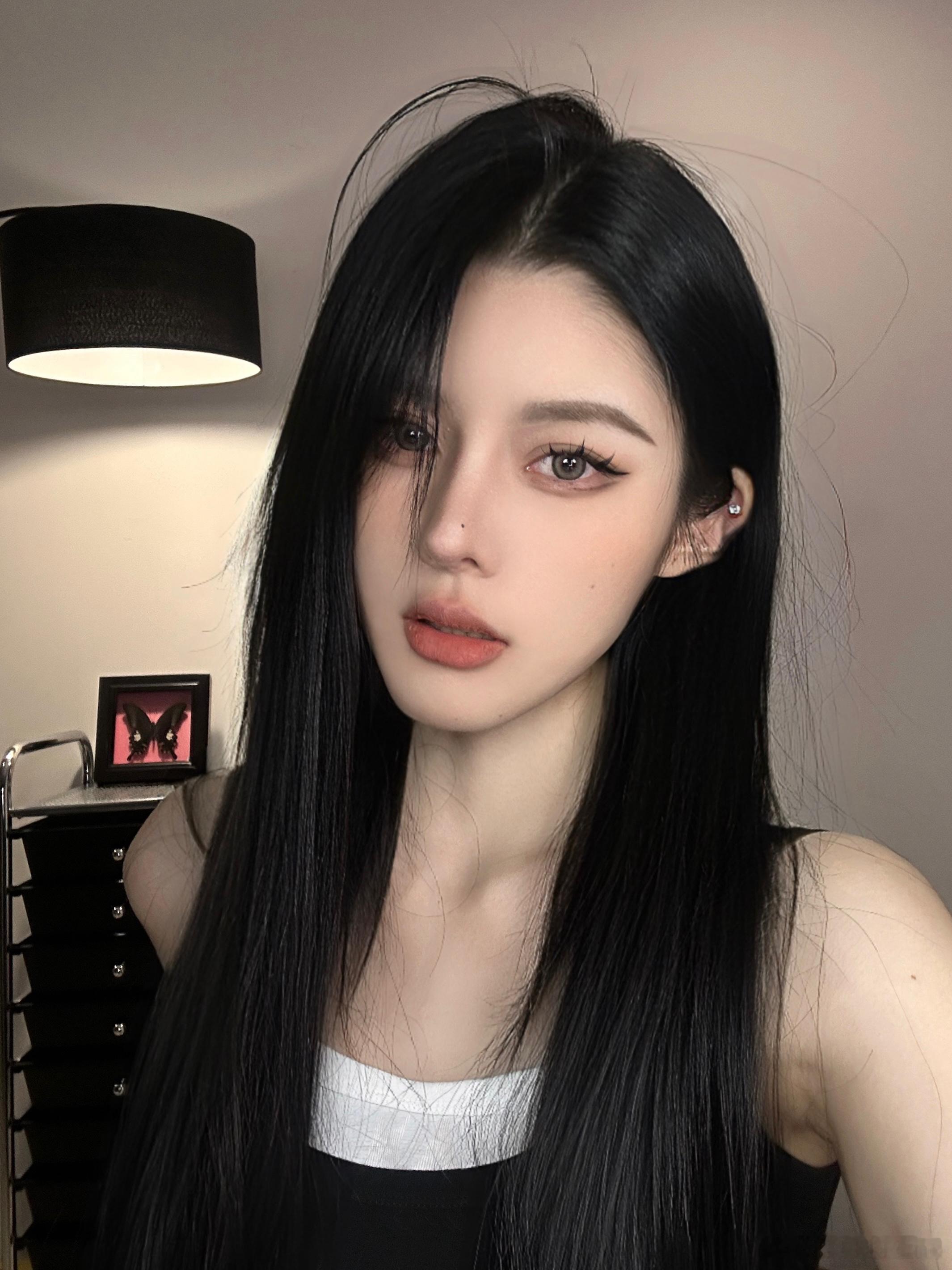 才想起来两个月没更啦…| ᴥ•́ )✧ ​​​