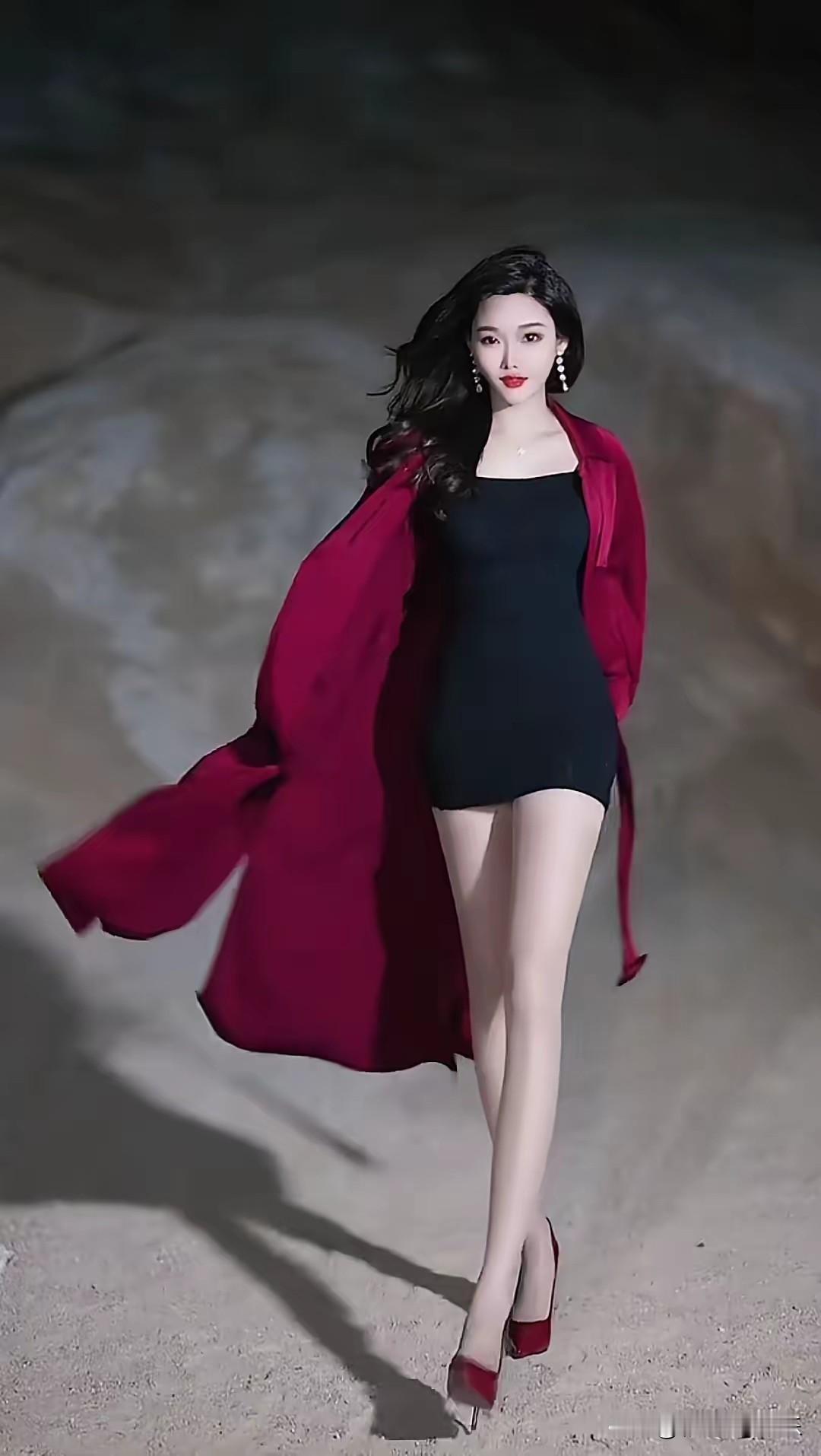知人知面不知心，这个毒闺蜜李怡霏把雅典娜骗到菲律宾，然后谎称自己有事晚一点到，雅