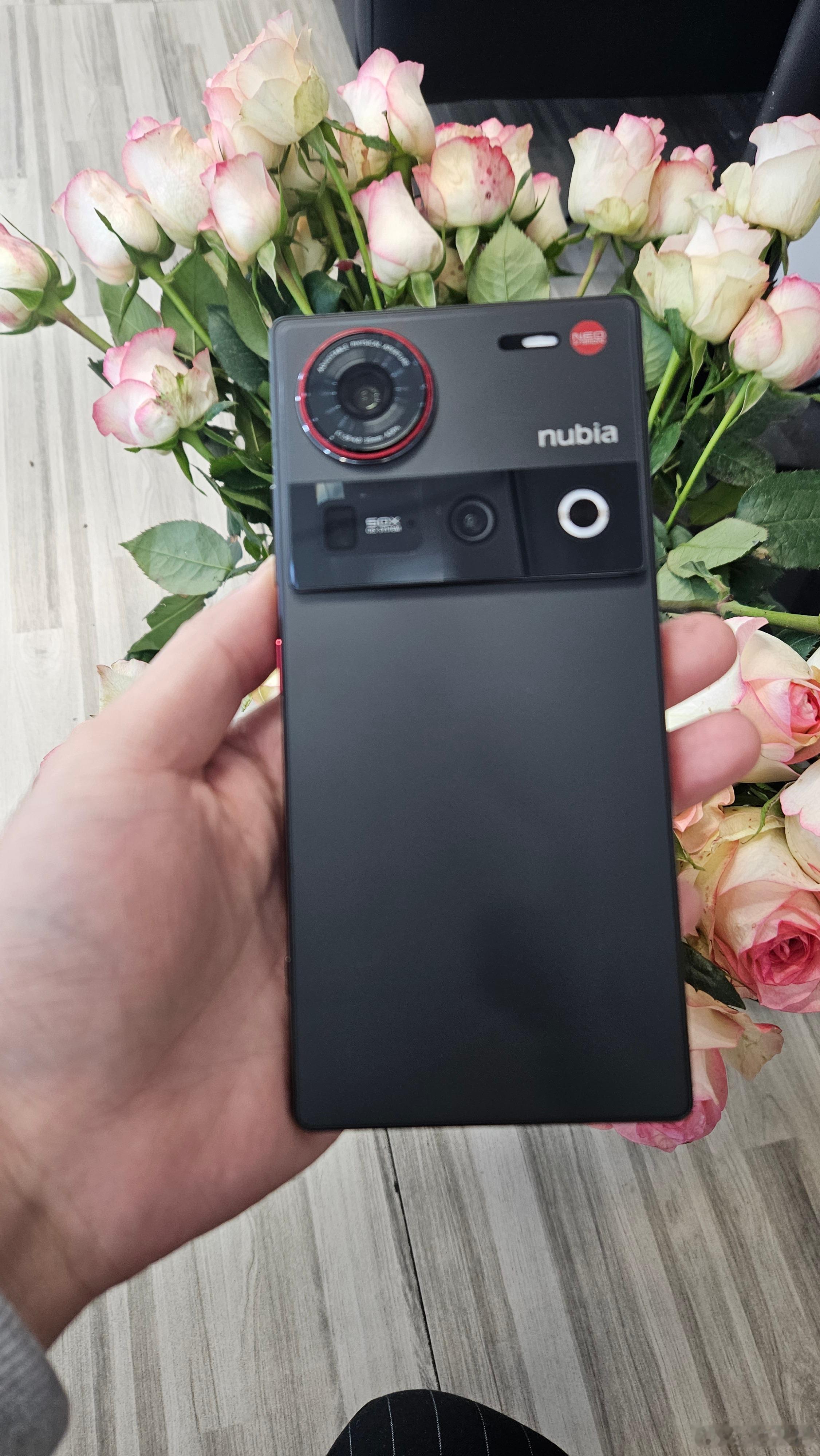 封杀中国AI大模型遭英伟达微软反对 说明咱们在慢慢变强吗爱回循献章歌