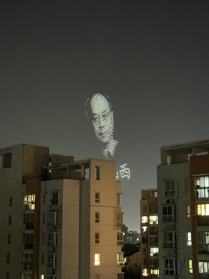 谁教你们这么放烟花的啊