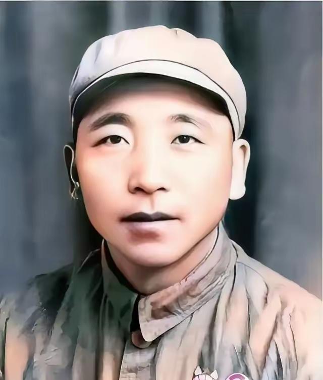 1931年，徐向前骑马经过一堆尸体，这时，他发现一具尸体动了一下，就让人把他救起