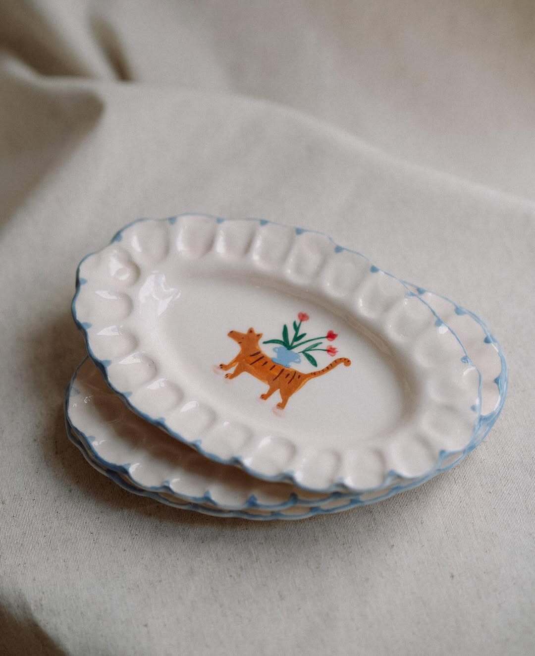 蛋黄小食堂[超话]  西班牙设计师的陶艺宇宙！每一件都是小确幸 ​​​