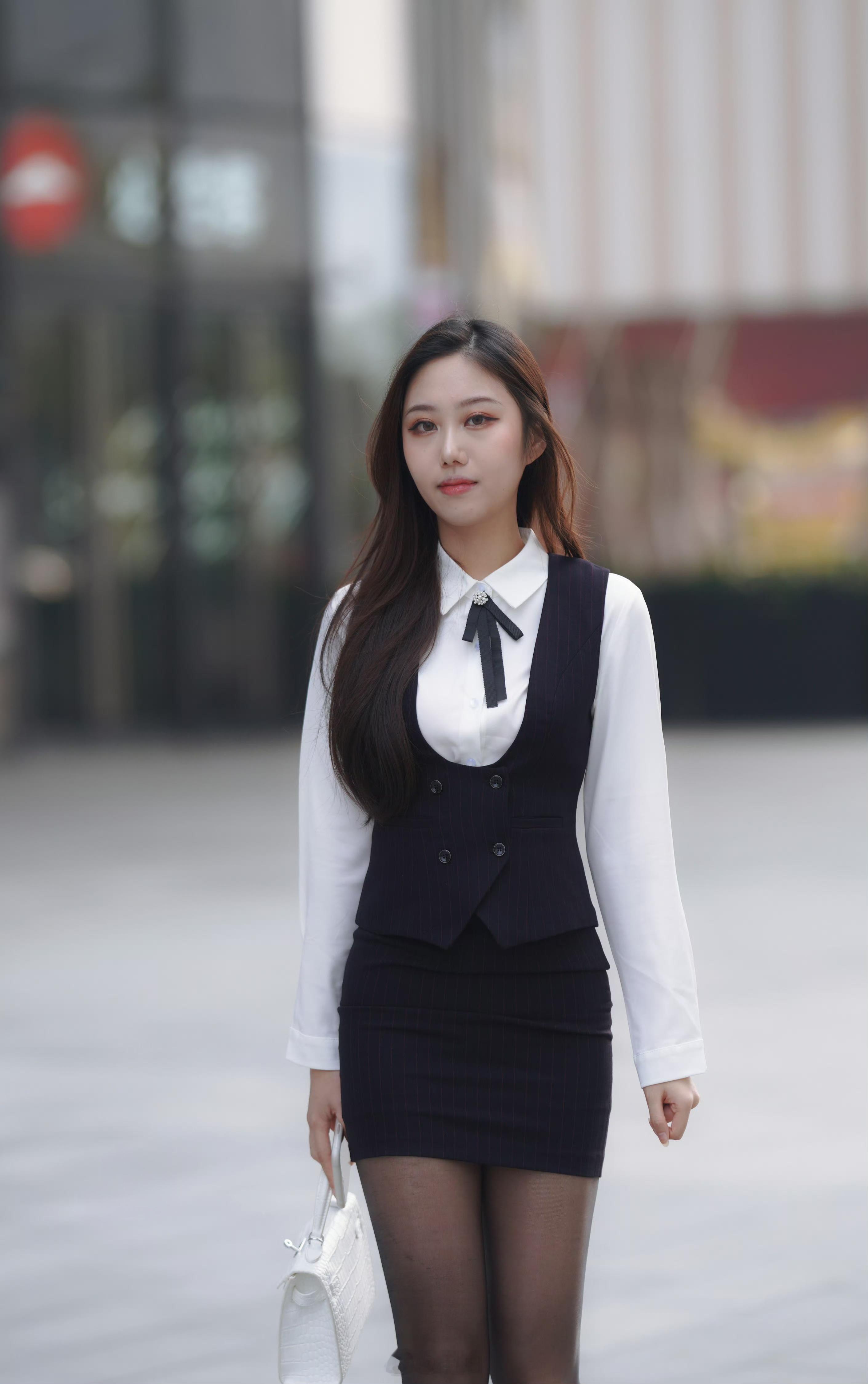 下班路上的小姐姐 ​​​