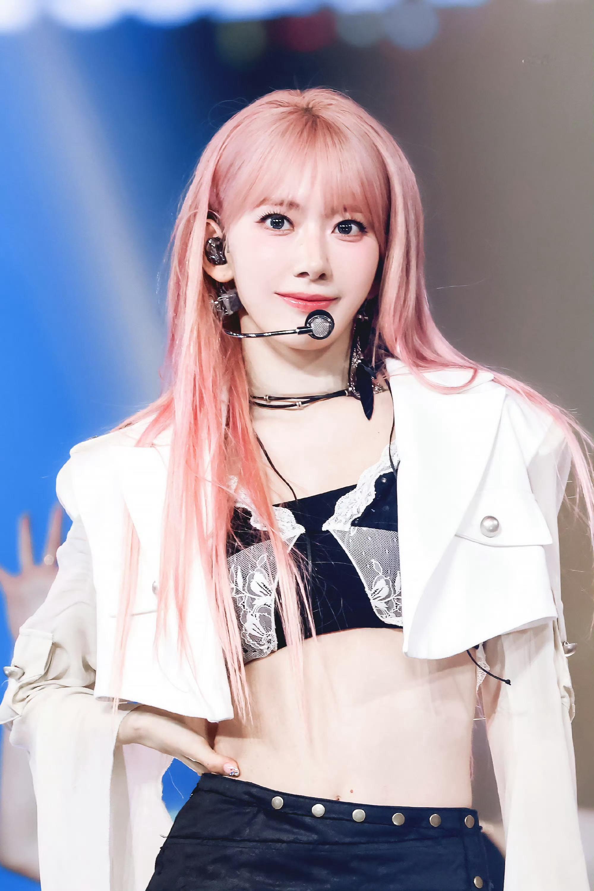 宮脇咲良 🐱宮脇咲良日女一 🌸宫胁咲良 0000善良从不是一时兴起，而是日复