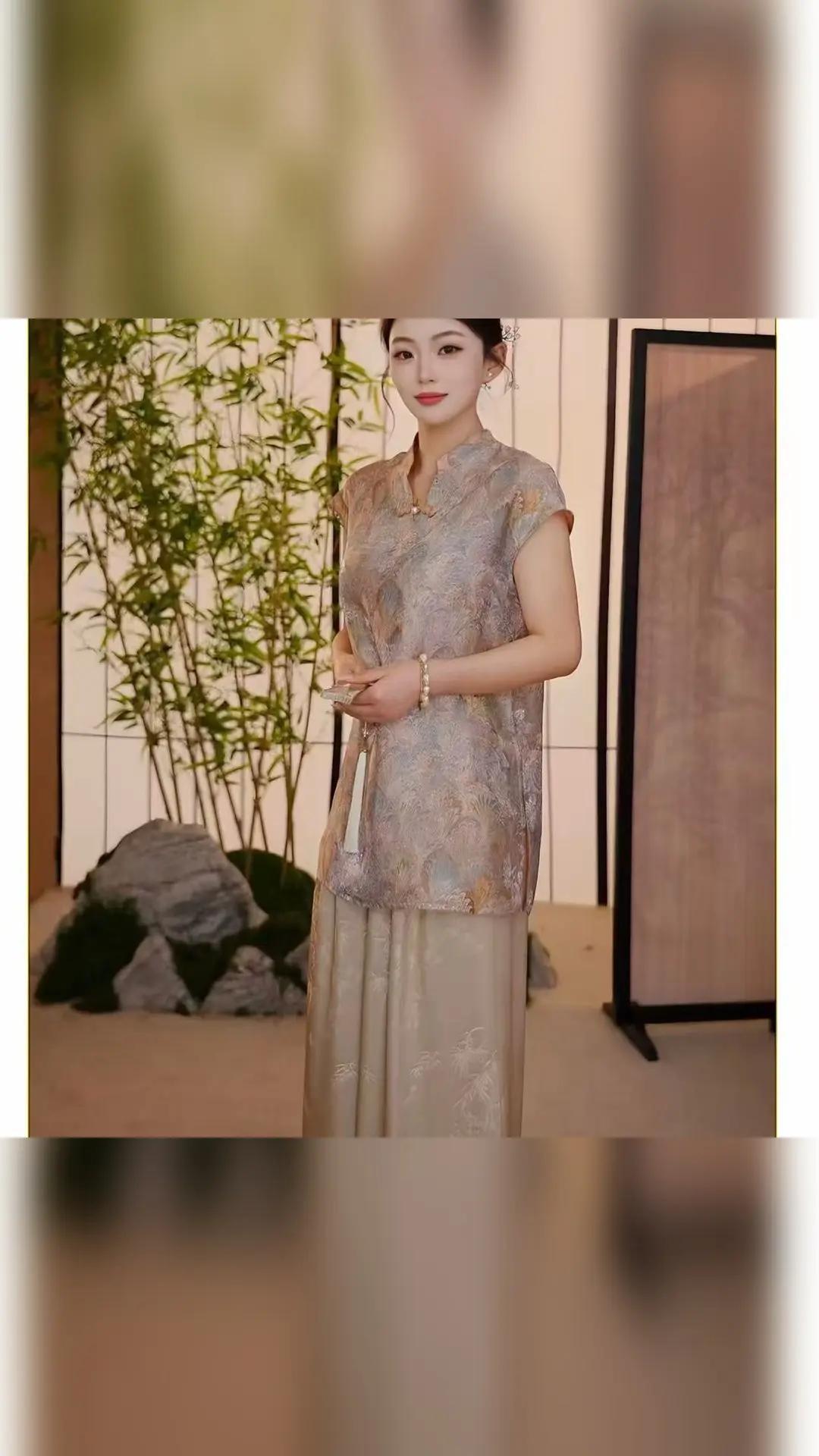 新中式国风衬衫怎么选，看这几点就够 这款2026年夏季的新中式国风衬衫，适合日常