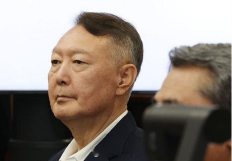 尹锡悦称无法接受被判无期徒刑尹锡悦虽然声称怀疑上诉意义，但律师团明确表示未放弃上