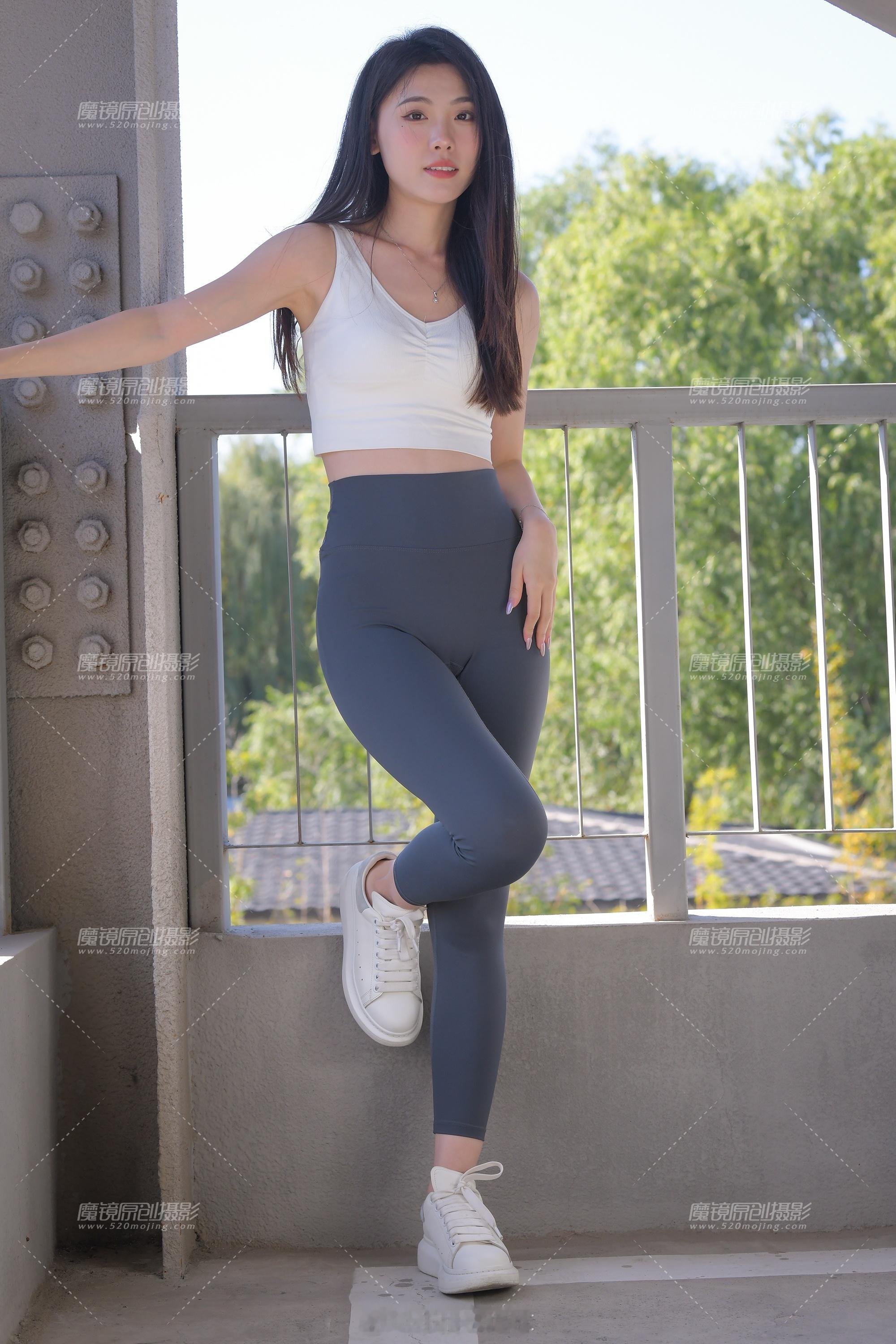 潮流focus时尚潮流 爱穿瑜伽裤的美女是越来越多了！ ​​​