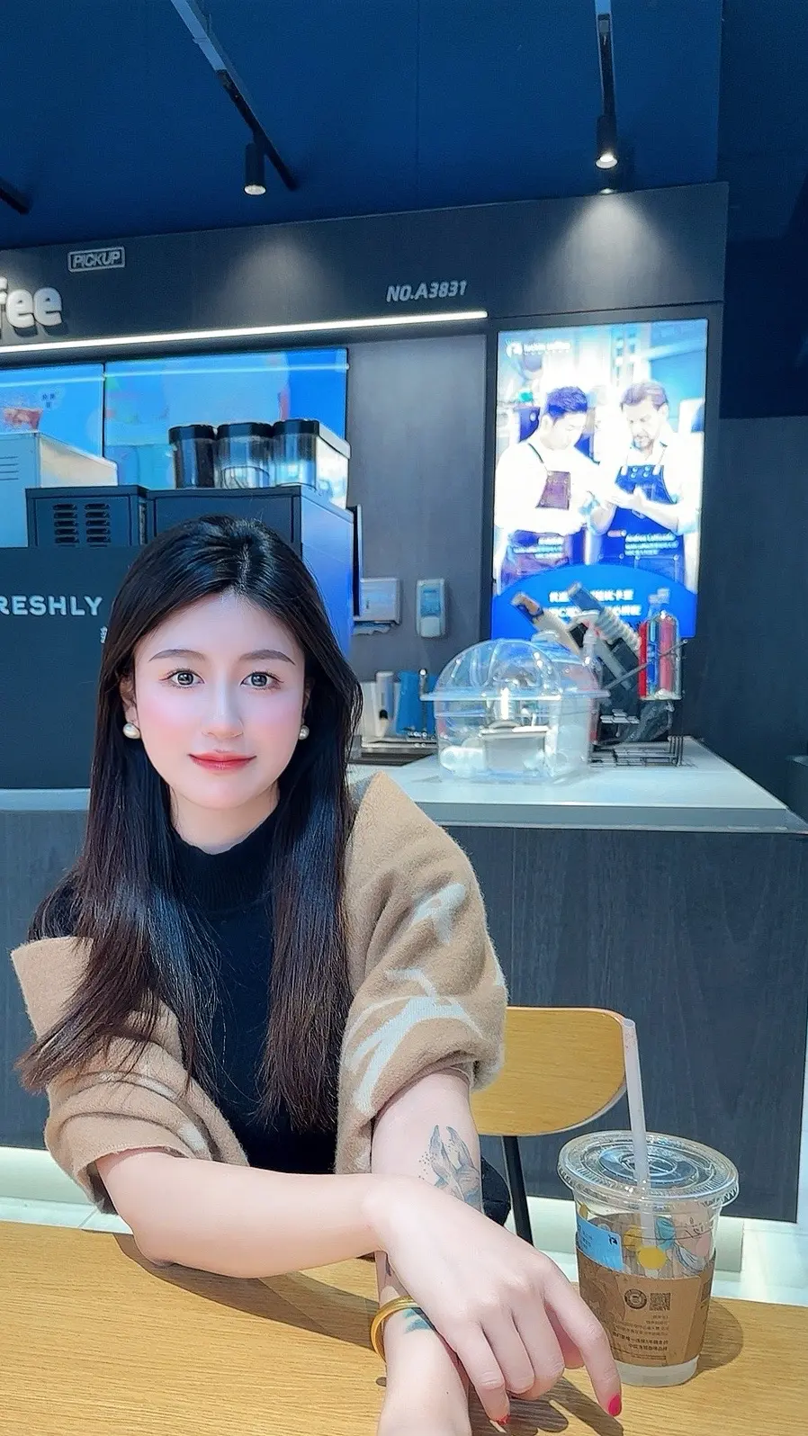 别讲太多 不离开就是最好的承诺。