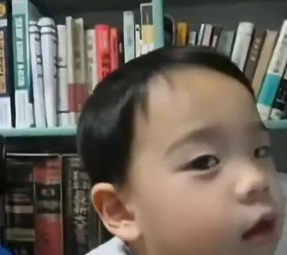 这个破吐屎 隔一段时间就来气我一下😂😂😂 ​​​
