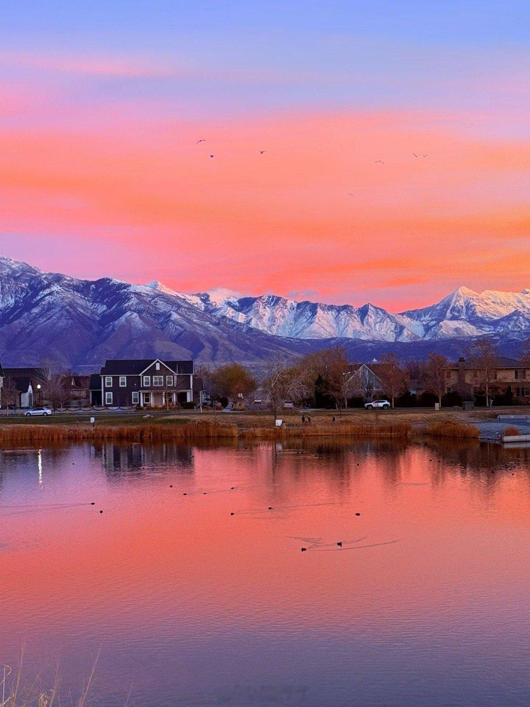 人间若有倾城色 半在天宫半在眸社区美景 乖妈摄影 