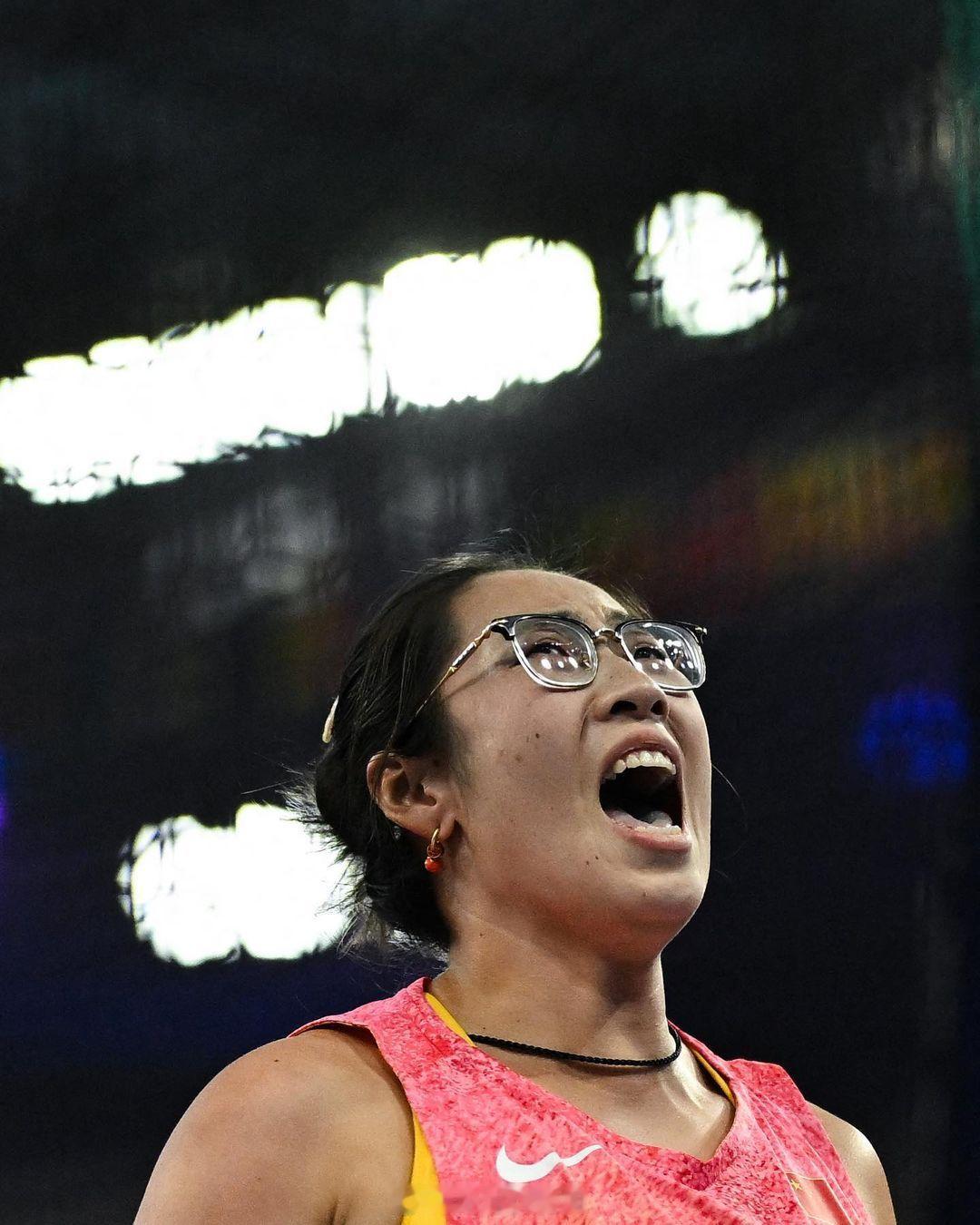 2024巴黎奥运会田径女子铁饼。冯彬收获一枚宝贵的银牌。1、美国 ALLMAN 