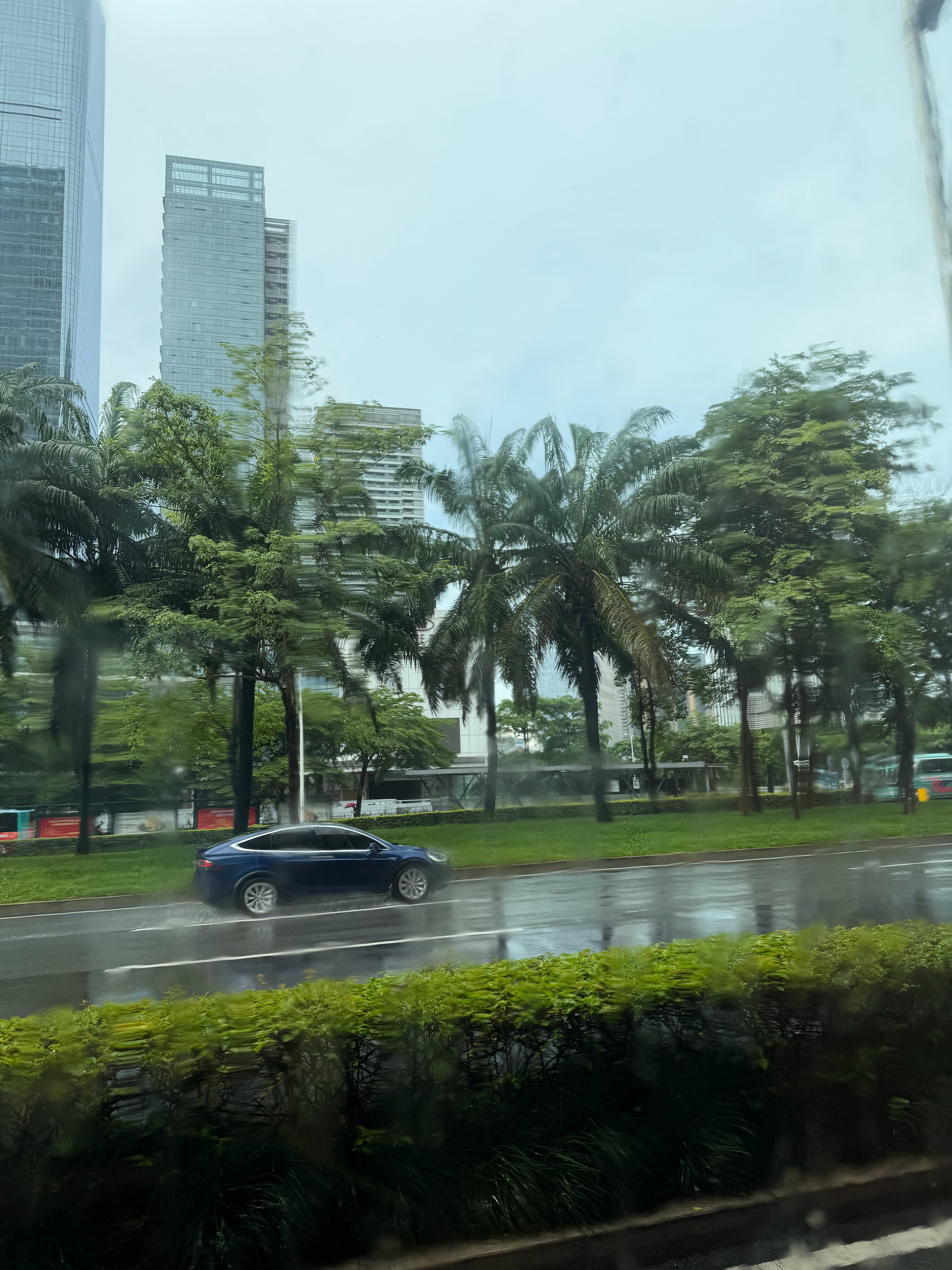 张远远行巡回演唱会 远行就是（忘了）到鸟巢（忘了）！不管了预先就是光捡自己爱听的