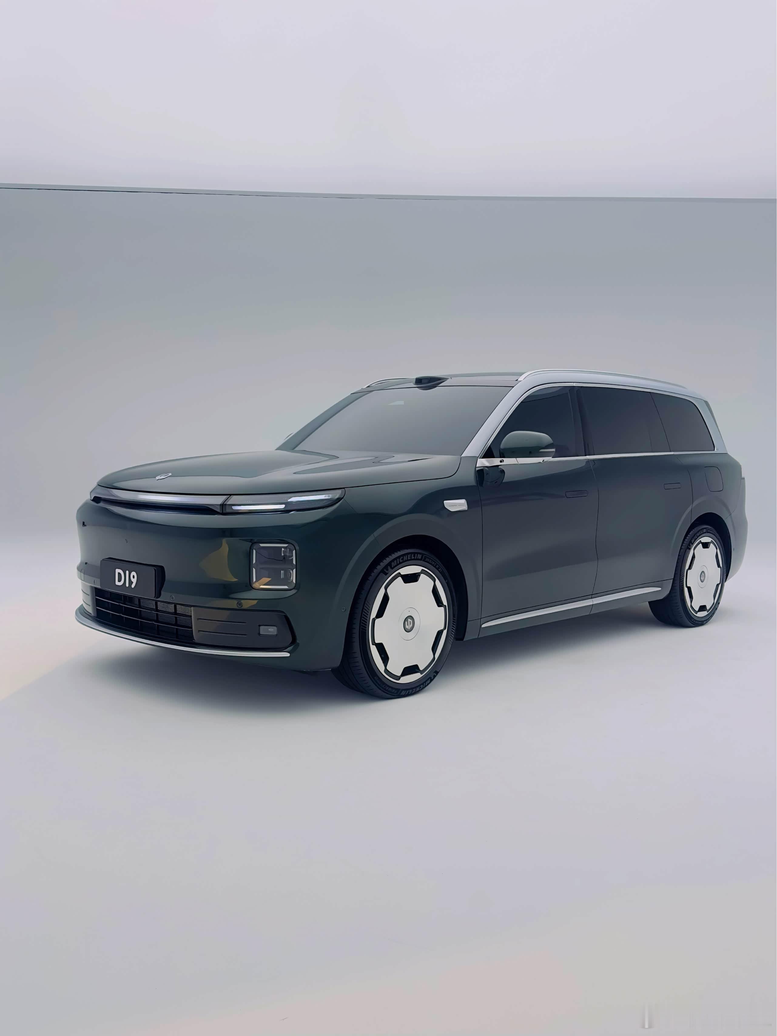 零跑称与华为道不同不相为谋 哪个天才造的热搜，让刚刚过上好日子的零跑跟华为对立起