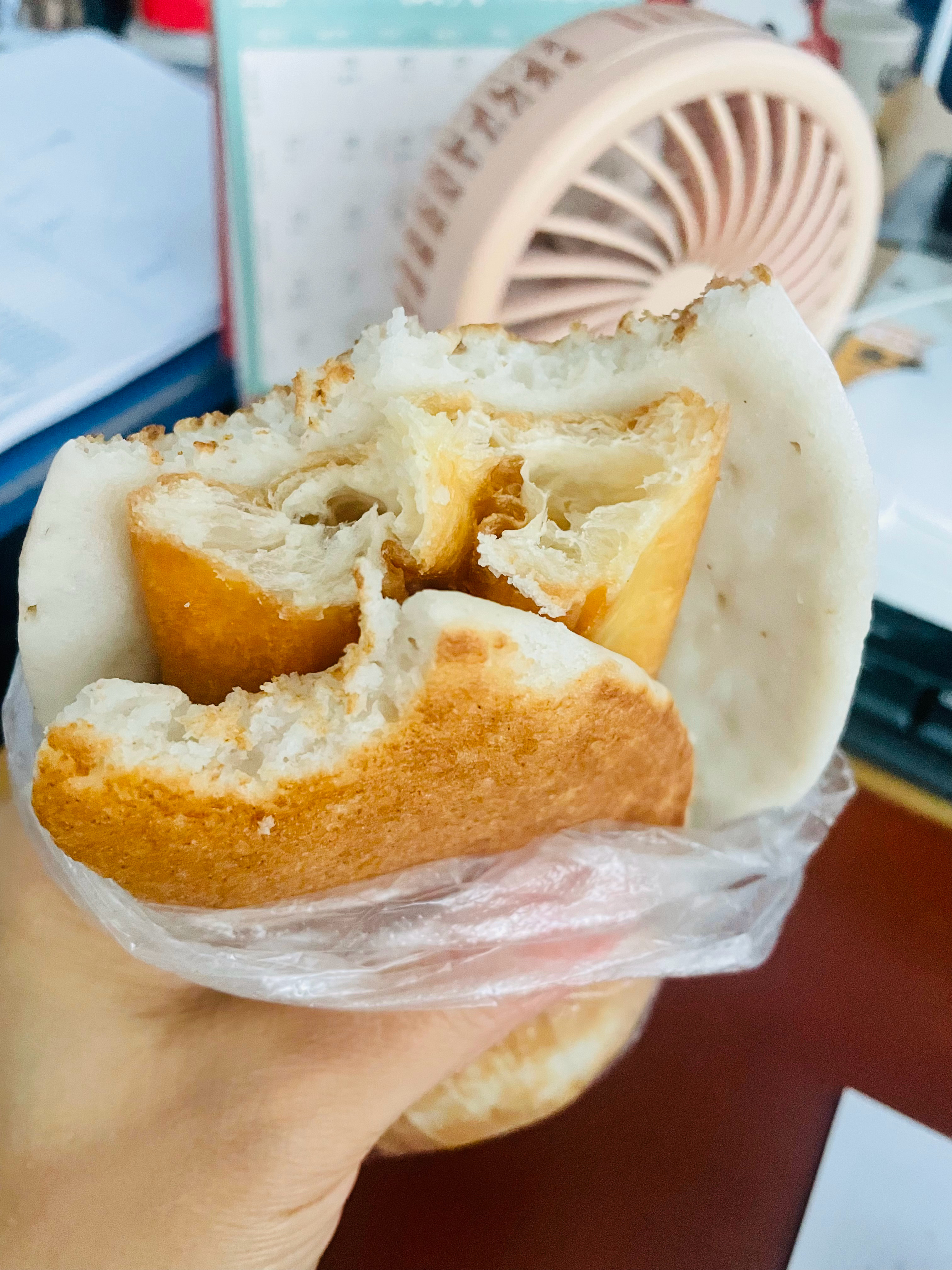 米饭饼包油条也太好吃了 
