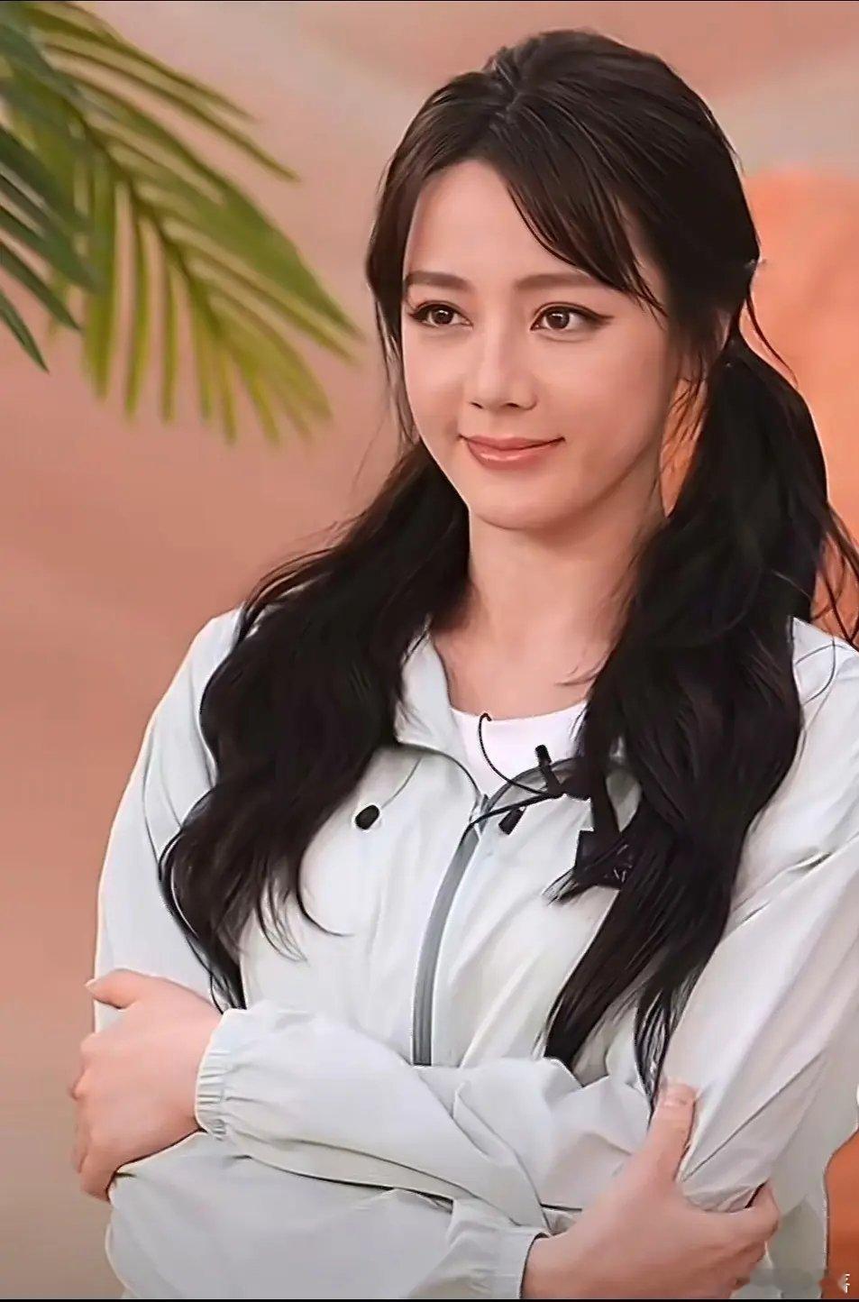迪丽热巴感觉好疲惫啊 王亚飞背锅了