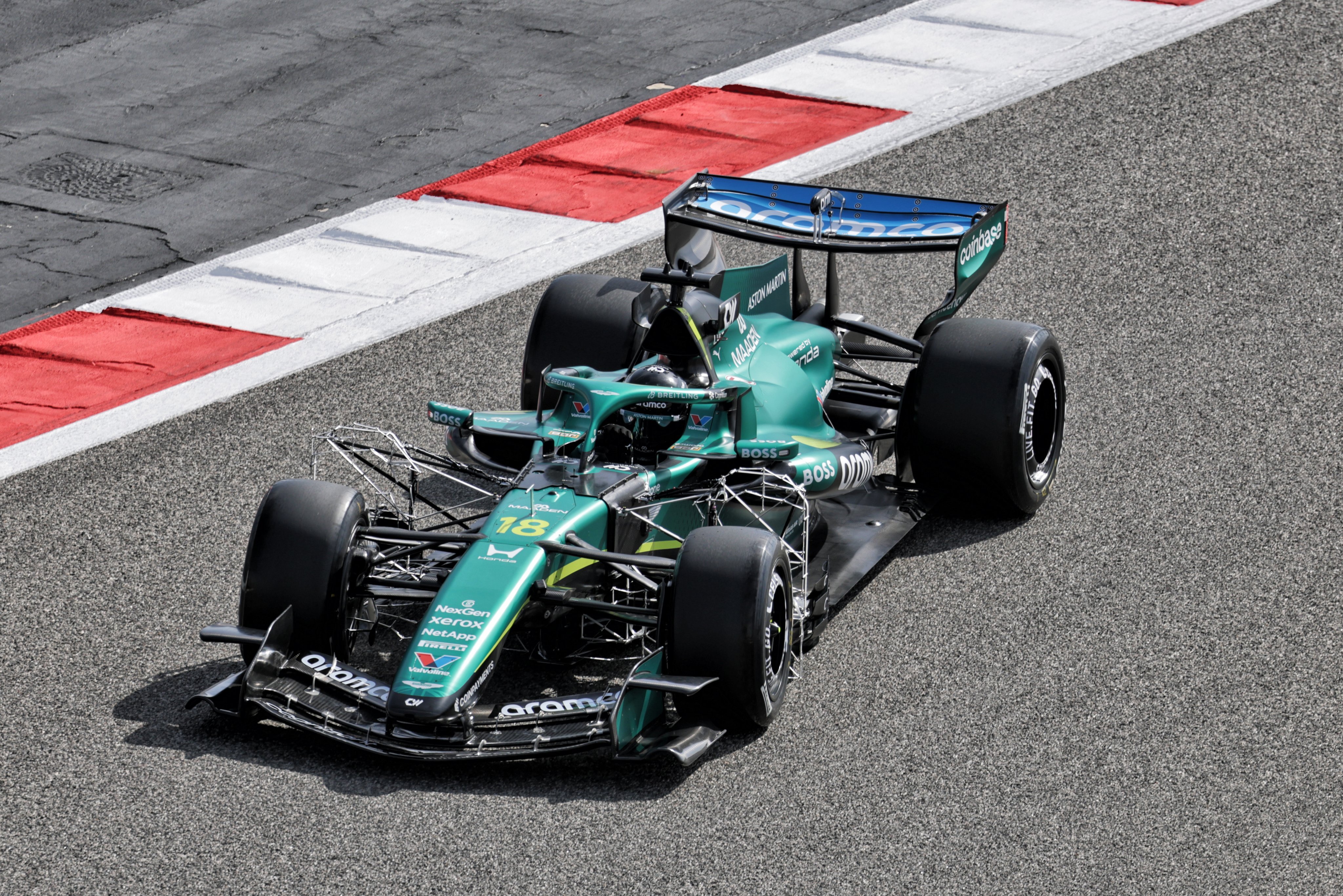 2026款赛车，上午阶段首节测试成绩去年2025款赛车FP1 巴林的最佳圈速是诺