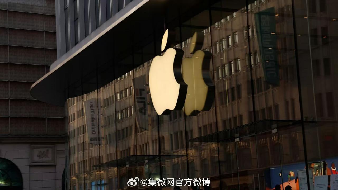 过去这一年，AI热潮带动高带宽内存（HBM）等高利润产品疯狂抢占产能，传统存储芯