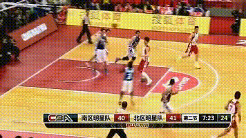 最近有朋友私信我，他认为北京队拿到2014年总冠军和2015年总冠军都是马布里的