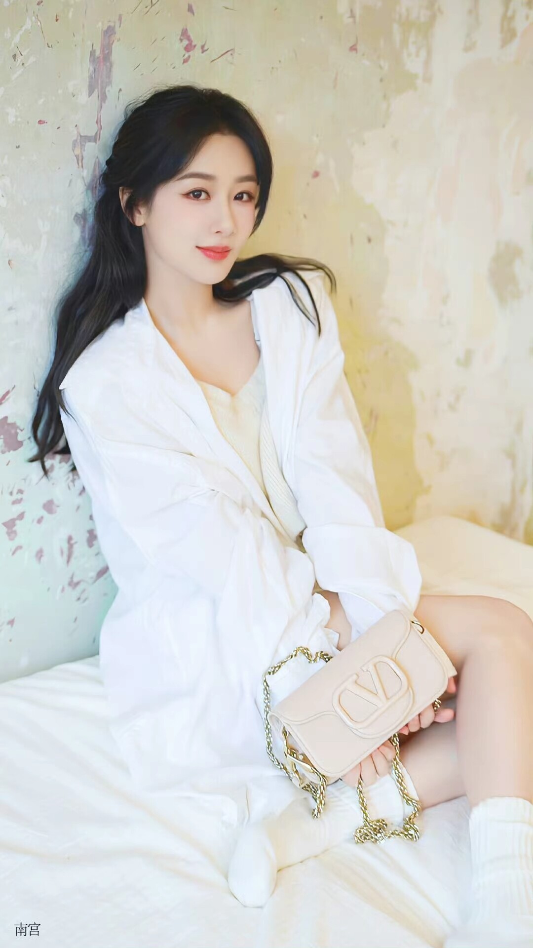#杨紫[超话]#[太阳]#杨紫国色芳华#  |#杨紫何惟芳# 🍃 🕊 （15