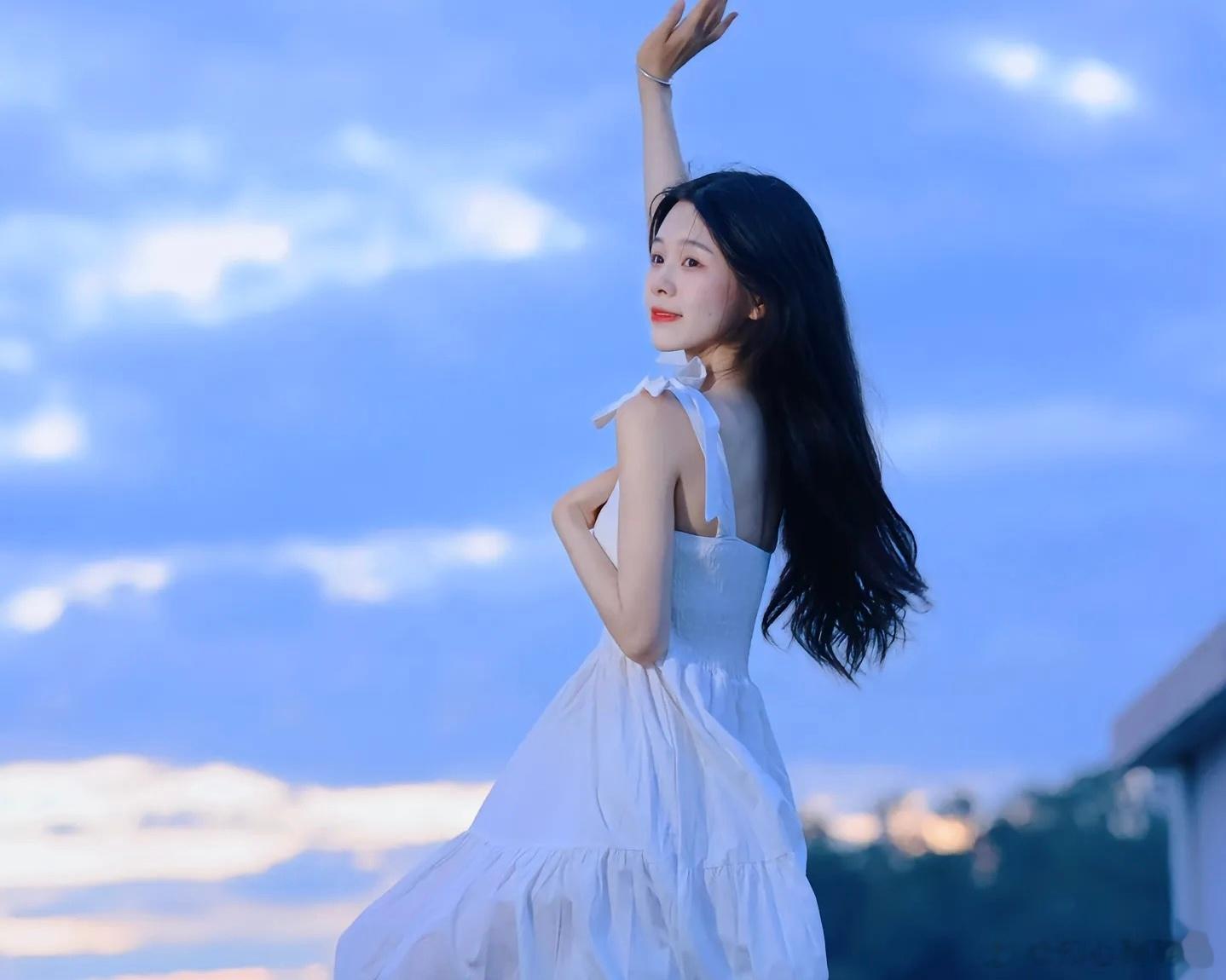 #宋仲基儿子出生##双宋彻底be#  宋仲基宣布再婚当爸！意味着当年大家都嗑过的