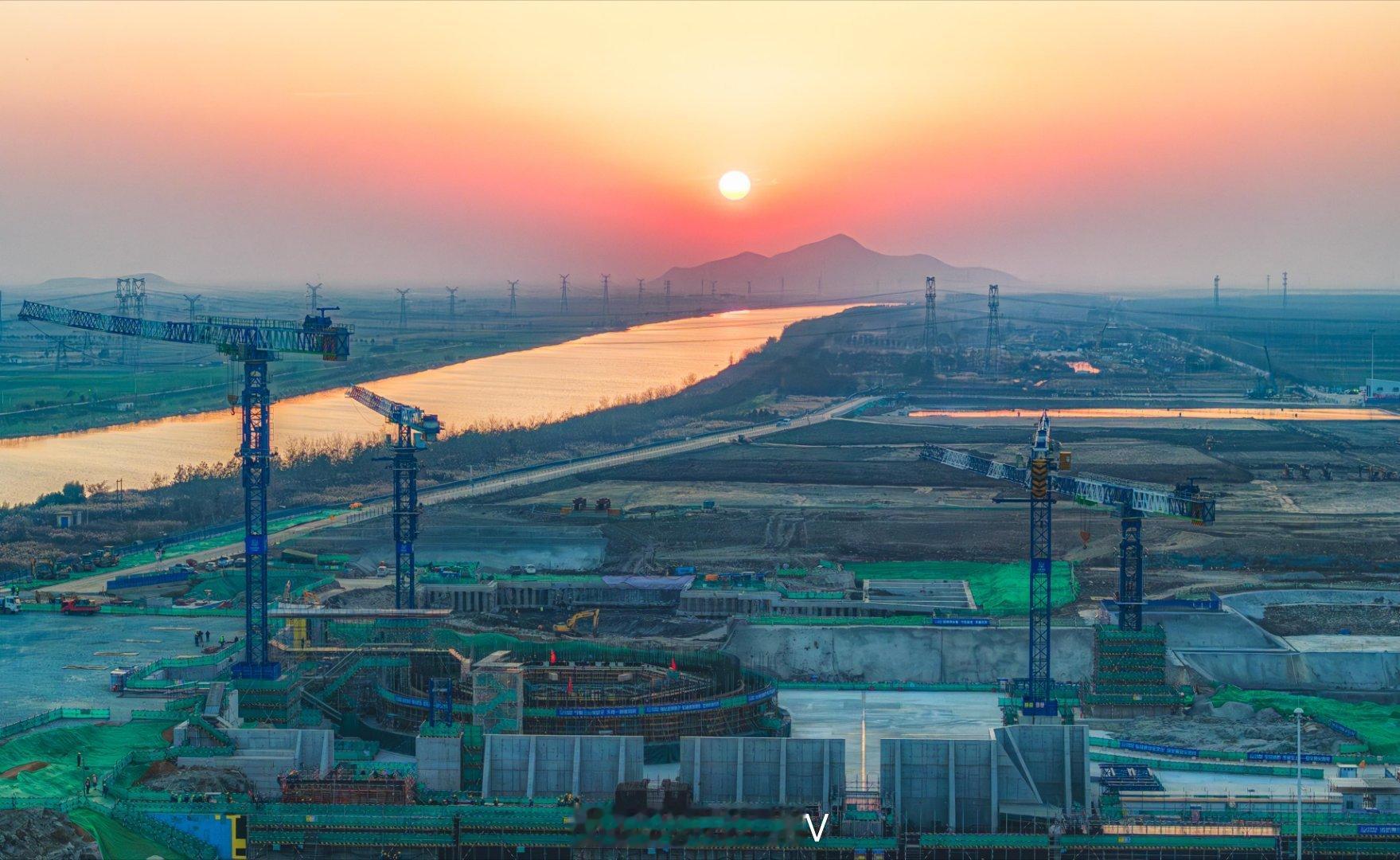 看双堆耦合拿捏低碳密码人类现阶段利用能源的效率是很低的，比如每个人都很熟悉的点火