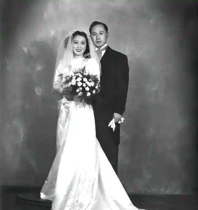 钱学森36岁没结婚，干妹妹给他介绍对象，他却说：要不你嫁给我吧，蒋英委婉的拒绝：