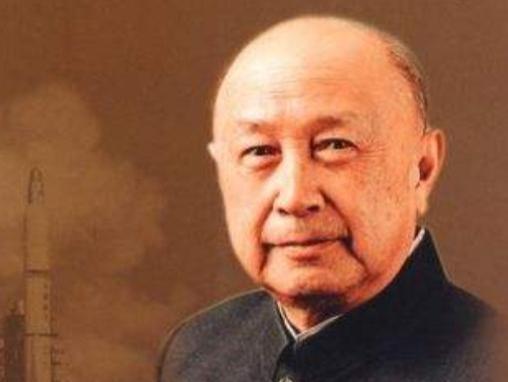 1969年，钱学森的父亲病逝，临终前留下遗嘱：把3000元遗产都交给女儿钱月华。