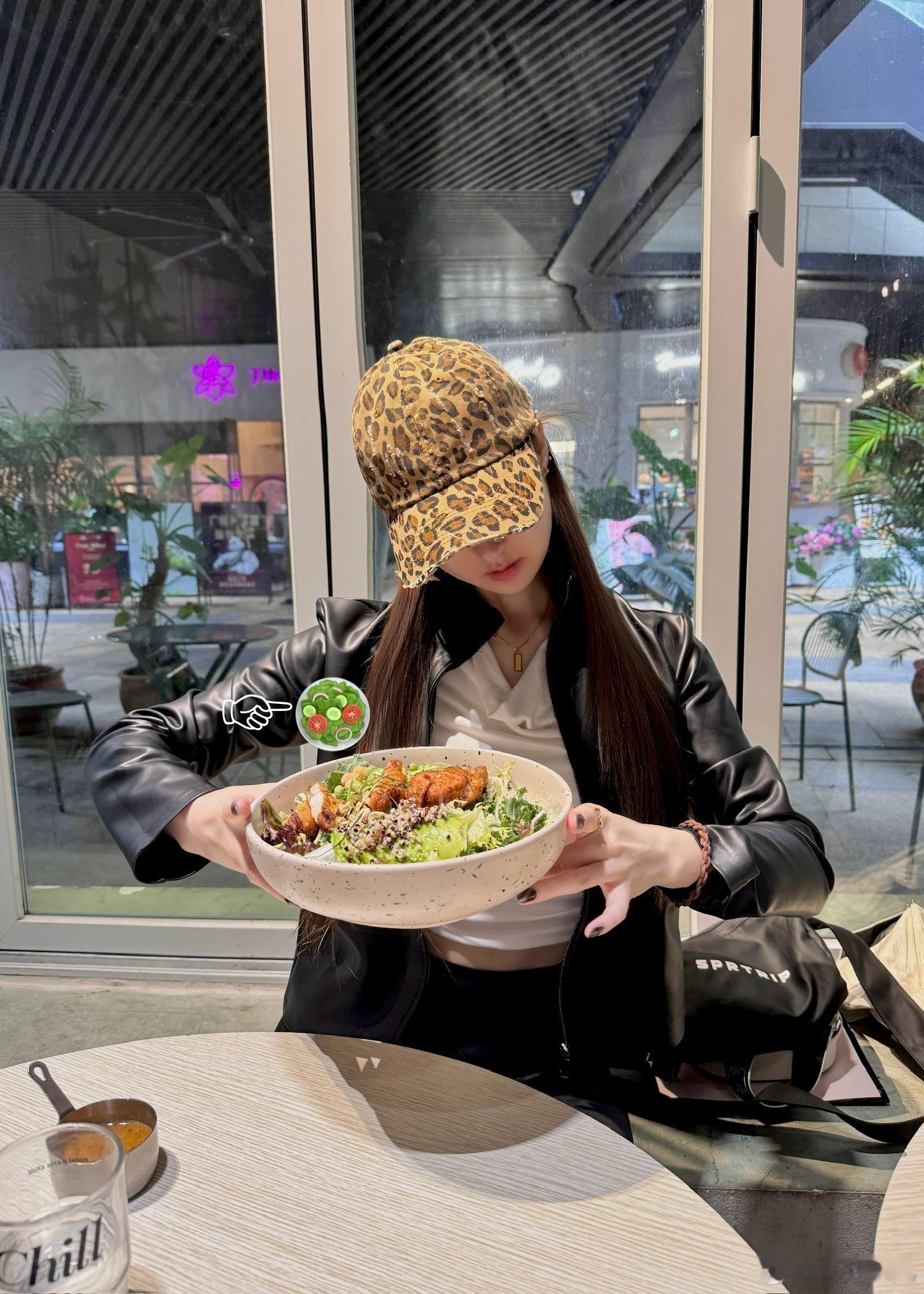 ☞🥗这样吃可以吗#轻食##减脂# ​​​