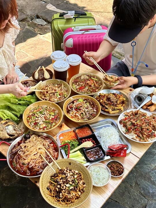 它唯一的缺点是：只有西双版纳有……
