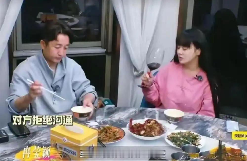 这两天网上总推送邹市明破产赔了2个亿的消息。
不知道真假，但推送的一个关于他在上