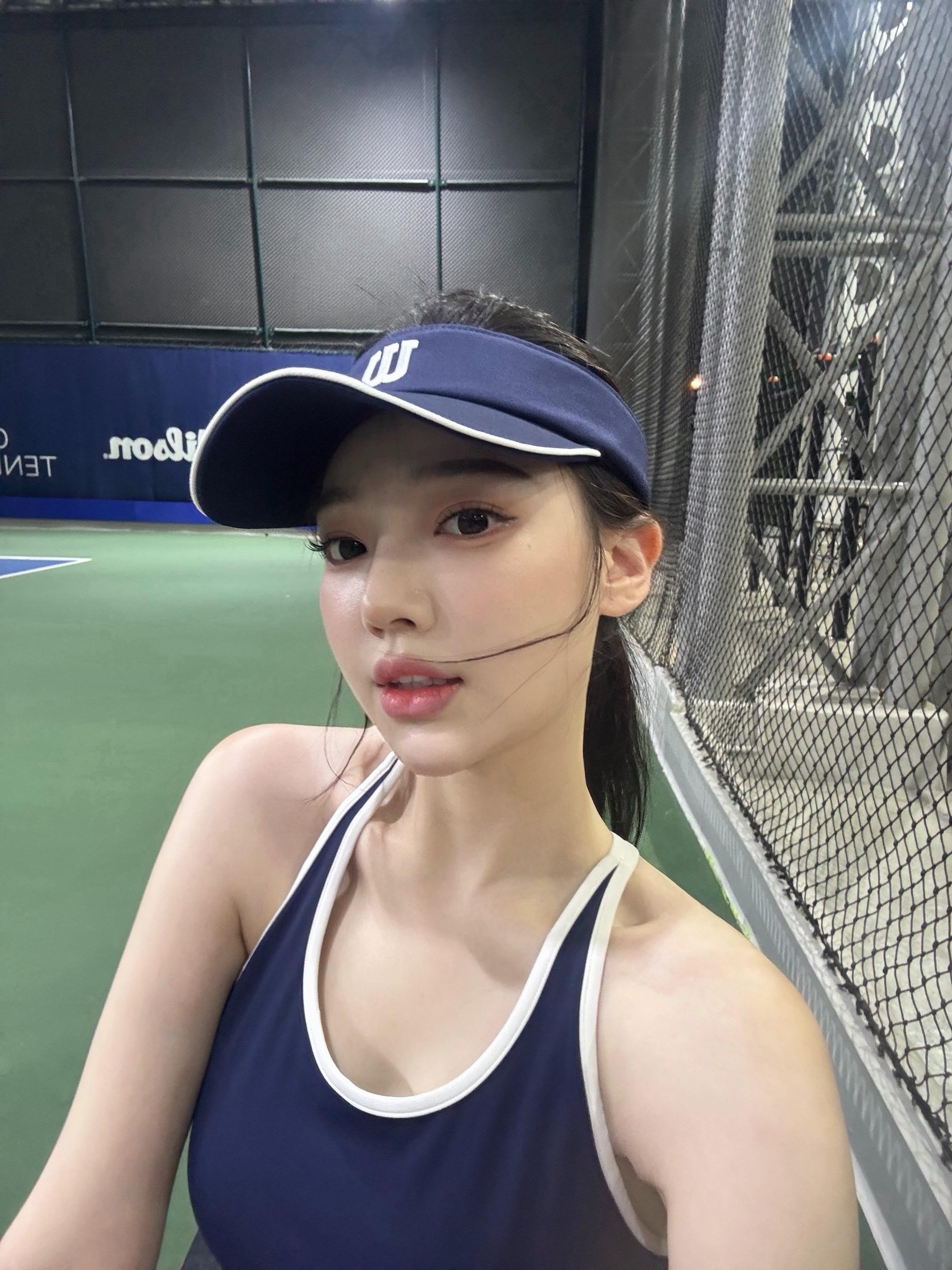 网球🎾是绿色鸦片。