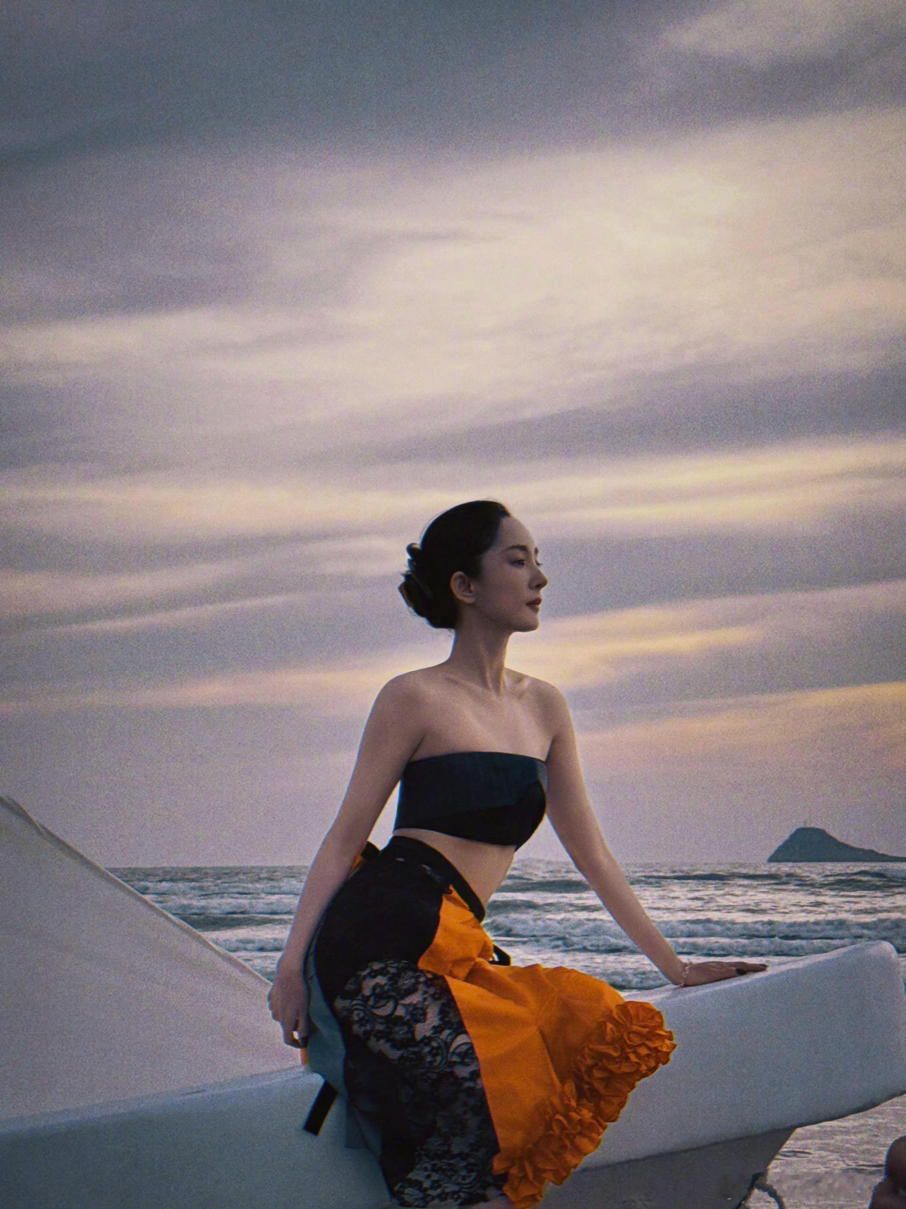 云合2025长剧霸屏角色·单日霸屏指数峰值杨幂｜宁绣绣就这样稳坐船头，成为TOP