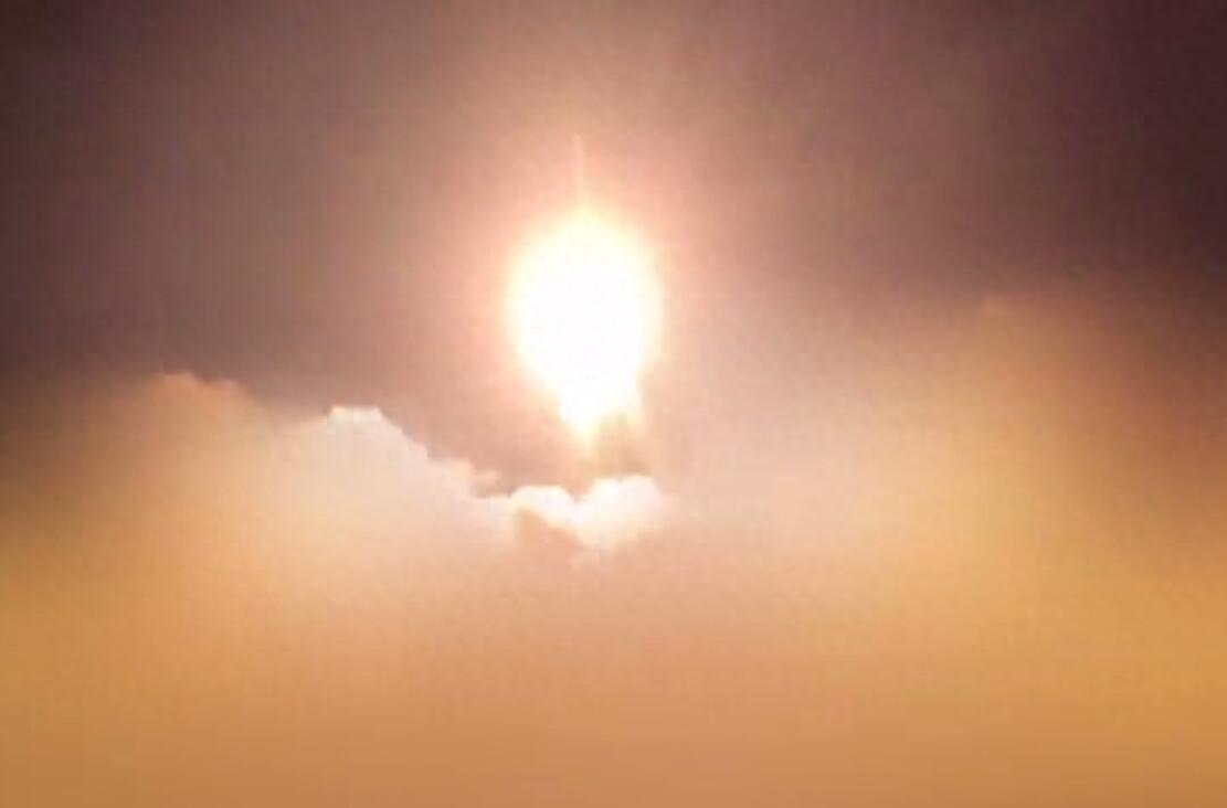 沙特正式向美军开放法赫德空军基地！很多人以为利雅得只是想找个保镖保命。错了！真相