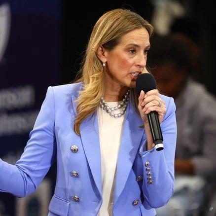 突发新闻：据Decision Desk称，民主党人Mikie Sherrill预