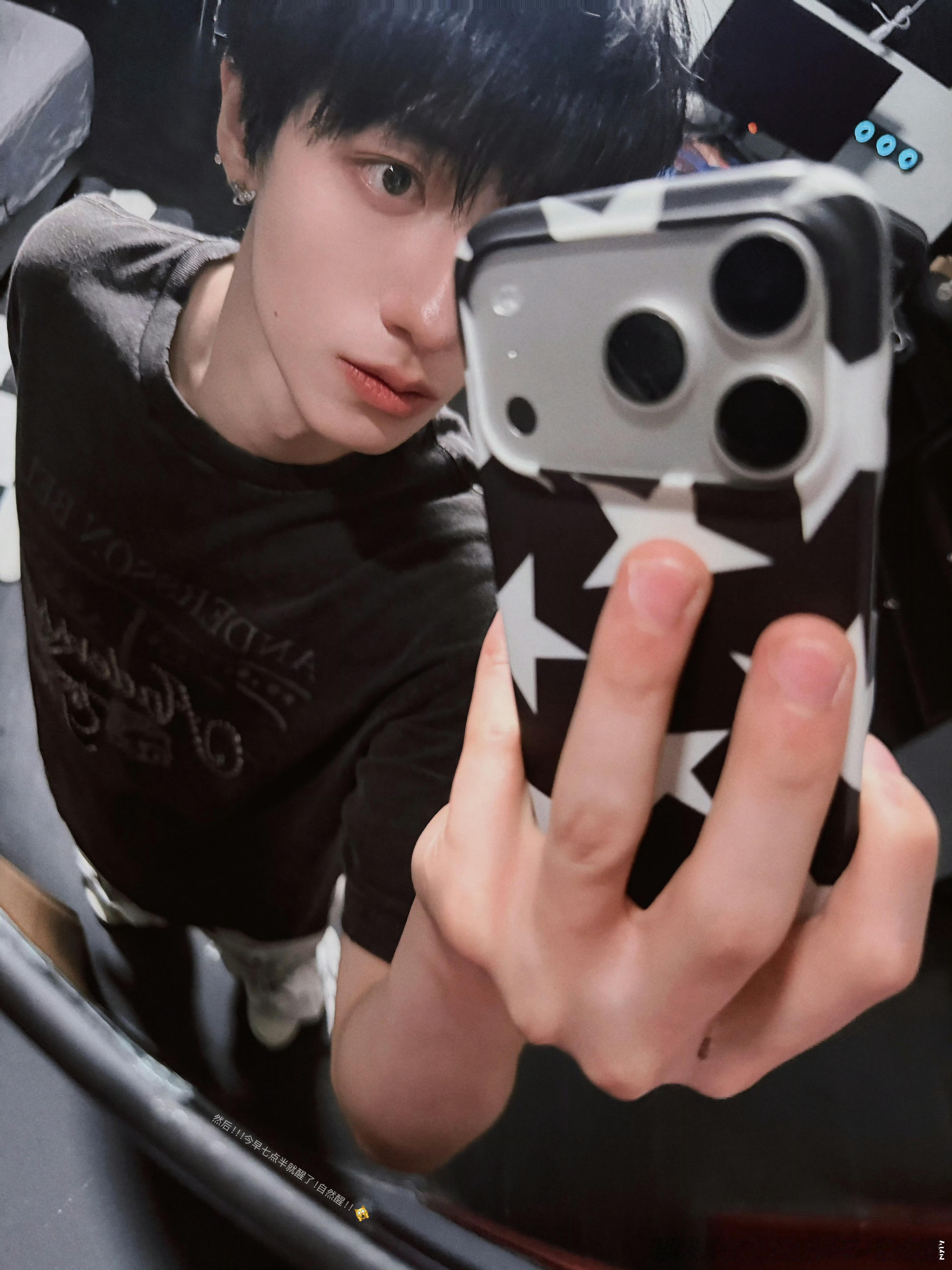 朱志鑫鱼眼镜对镜拍宝宝你萌！ 