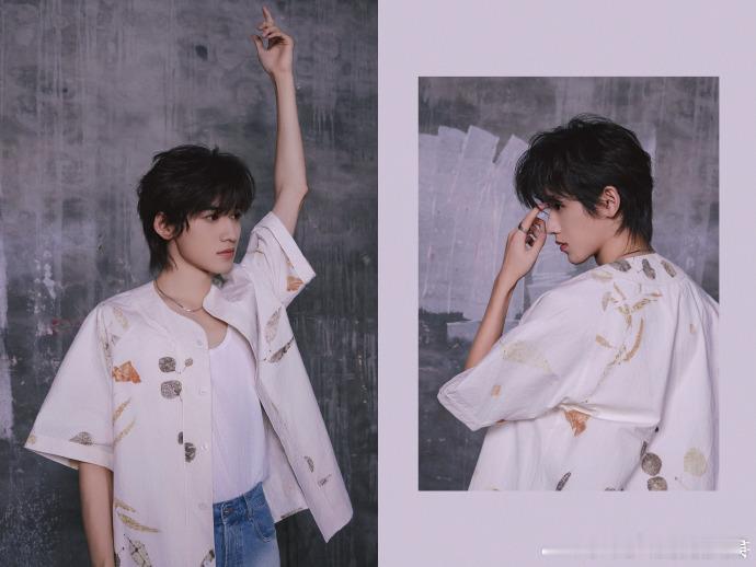 #宋亚轩七夕特别放宋plog# 宋亚轩七夕特别放宋plog，白色系穿搭真的好适合