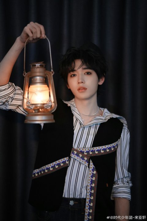 宋亚轩许愿精灵上线 宋亚轩许愿精灵造型 宋亚轩许愿精灵造型来啦 