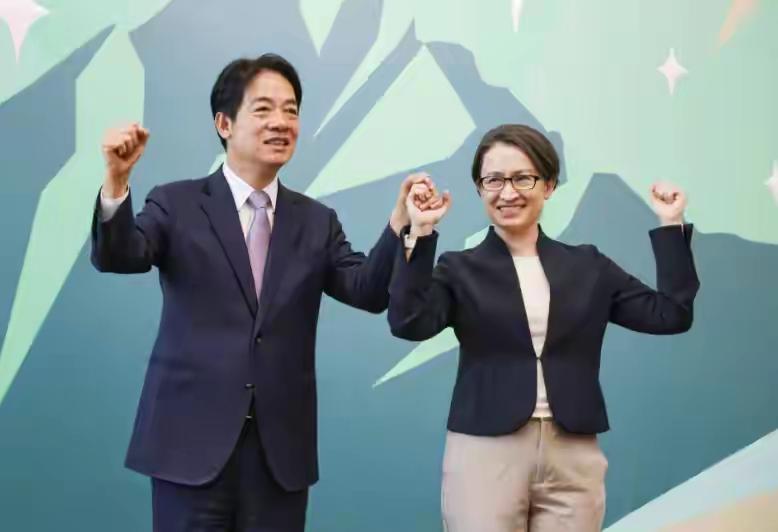 如果是个问题，那我们就让14亿人民来选择吧，我们再也不想听后果自负了