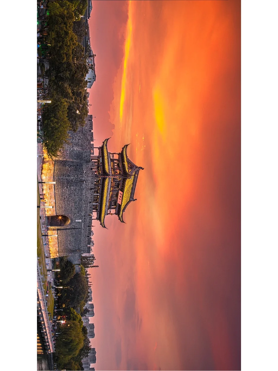 这才是古城苏州该有的晚霞~整个被惊艳到了