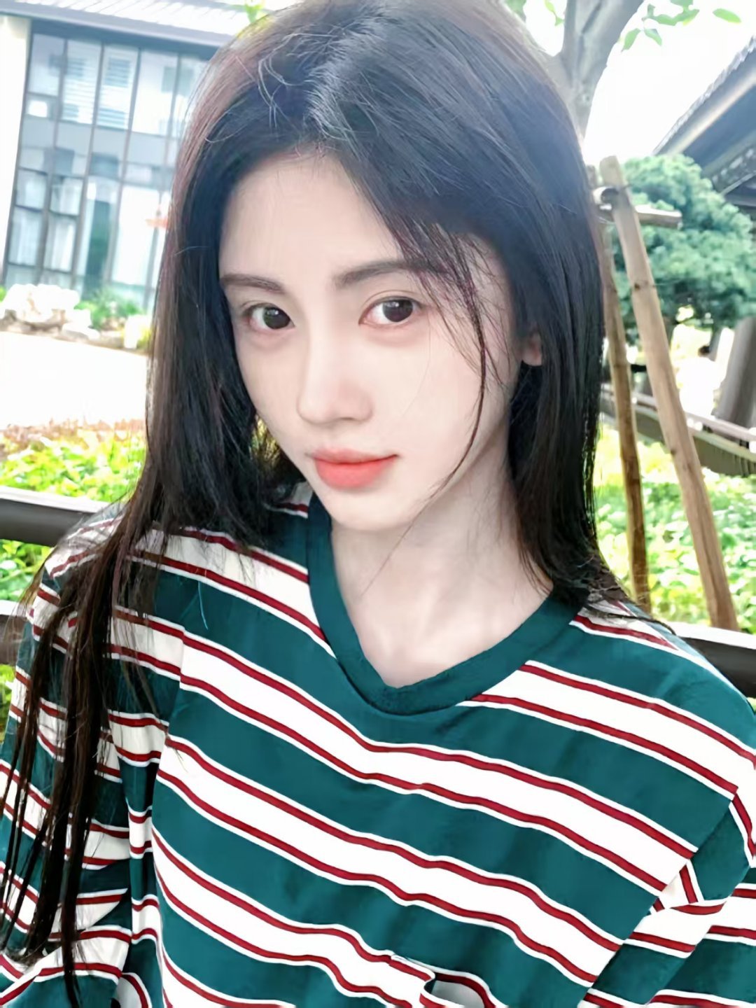 香草蛋糕💚🍃鞠婧祎  ​​​