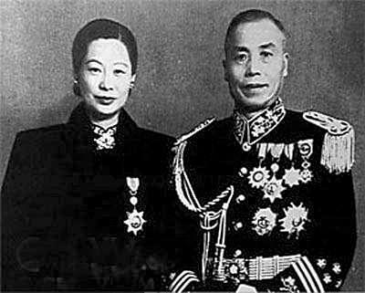 郭德洁被称为李宗仁夫人，可是郭德洁在事实上只是李宗仁的小妾。
在郭德洁嫁给李宗仁