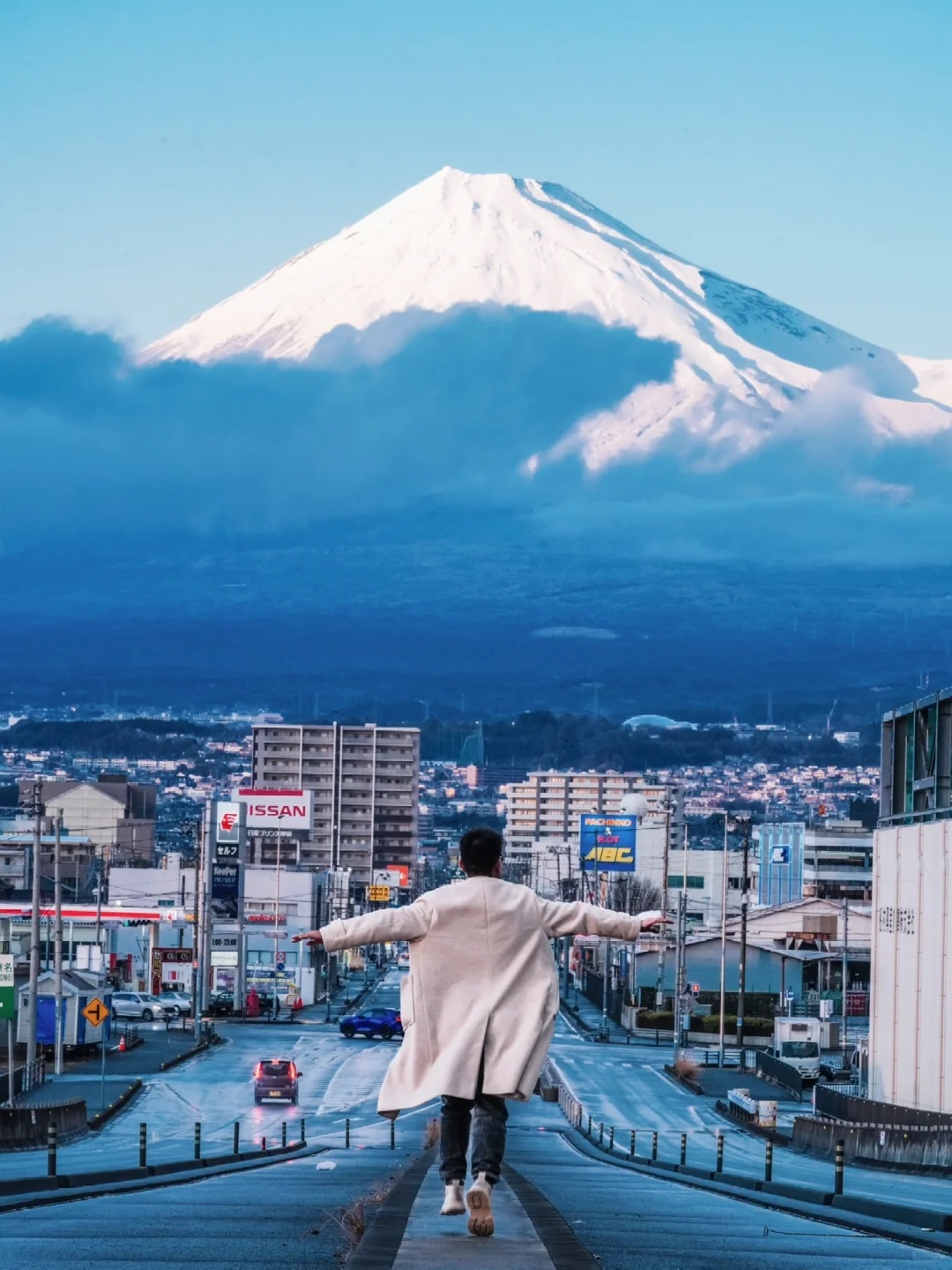 别挤梦之大桥了，通往富士山的朝圣之路才香