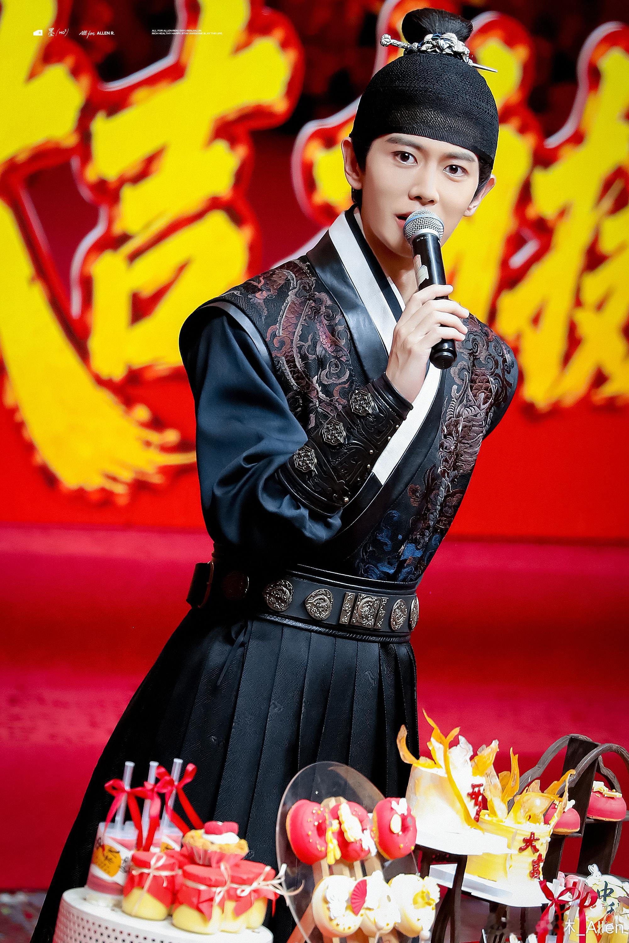 任嘉伦 5演员任嘉伦不忘初心，有天赋肯努力，塑造了一个个鲜活生动的角色真诚对待观