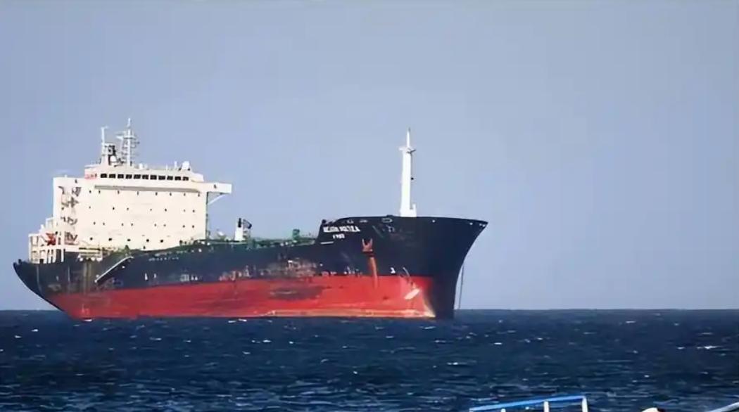 敢不敢拦？载有委内瑞拉原油的中国油轮已经开出，美国还敢不敢拦截？
特朗普宣布委内