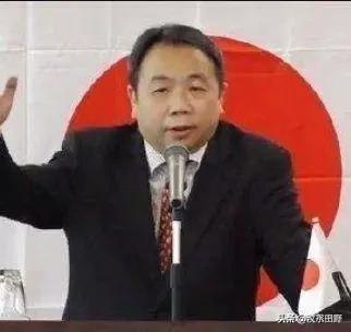 请看准、认清这张贼脸，他就是典型的卖国贼石平，他还有一个日本名字叫石平太郎。19