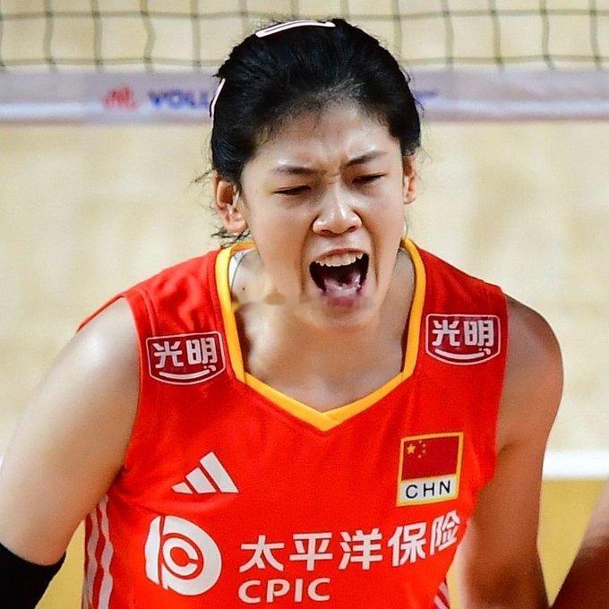 米兰首发阵容预计：🇮🇹博西奥 - 🇮🇹艾格努🇨🇳李盈莹 - 🇺🇸